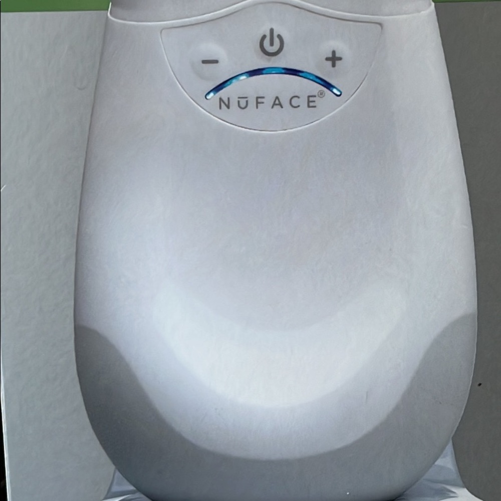 Facial Trinity device - Picture 3 of 5
